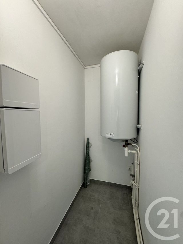 Appartement T4 à louer - 4 pièces - 77.75 m2 - MARSEILLE - 13012 - PROVENCE-ALPES-COTE-D-AZUR - Century 21 Alphée Sga