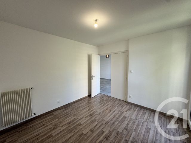 Appartement T4 à louer - 4 pièces - 77.75 m2 - MARSEILLE - 13012 - PROVENCE-ALPES-COTE-D-AZUR - Century 21 Alphée Sga