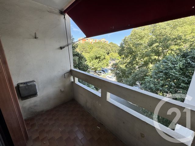 Appartement T4 à louer - 4 pièces - 77.75 m2 - MARSEILLE - 13012 - PROVENCE-ALPES-COTE-D-AZUR - Century 21 Alphée Sga