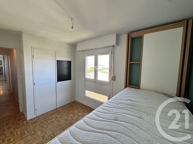 Appartement T4 à louer - 4 pièces - 89.56 m2 - MARSEILLE - 13012 - PROVENCE-ALPES-COTE-D-AZUR - Century 21 Alphée Sga