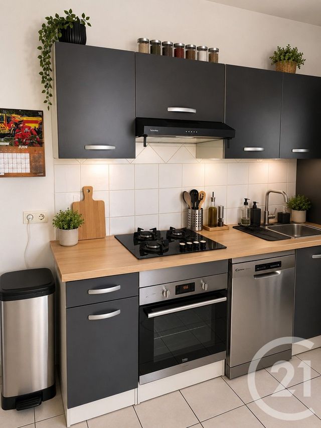 maison à louer - 4 pièces - 71.64 m2 - MARSEILLE - 13011 - PROVENCE-ALPES-COTE-D-AZUR - Century 21 Alphée Sga