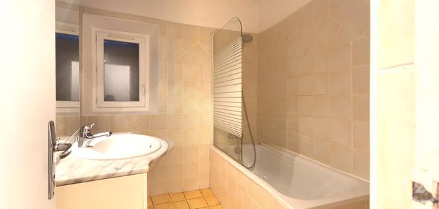 maison à louer - 4 pièces - 71.64 m2 - MARSEILLE - 13011 - PROVENCE-ALPES-COTE-D-AZUR - Century 21 Alphée Sga