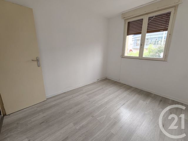 Appartement T3 à vendre - 3 pièces - 52.02 m2 - MARSEILLE - 13010 - PROVENCE-ALPES-COTE-D-AZUR - Century 21 Alphée Sga