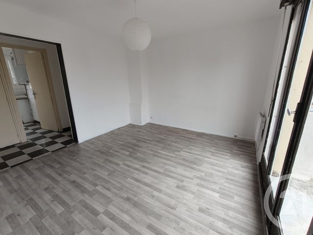 Appartement T3 à vendre - 3 pièces - 52.02 m2 - MARSEILLE - 13010 - PROVENCE-ALPES-COTE-D-AZUR - Century 21 Alphée Sga