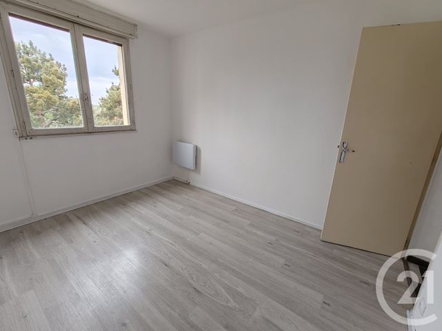 Appartement T3 à vendre - 3 pièces - 52.02 m2 - MARSEILLE - 13010 - PROVENCE-ALPES-COTE-D-AZUR - Century 21 Alphée Sga