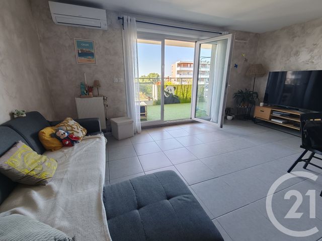 Appartement T3 à vendre - 3 pièces - 63.47 m2 - MARSEILLE - 13012 - PROVENCE-ALPES-COTE-D-AZUR - Century 21 Alphée Sga