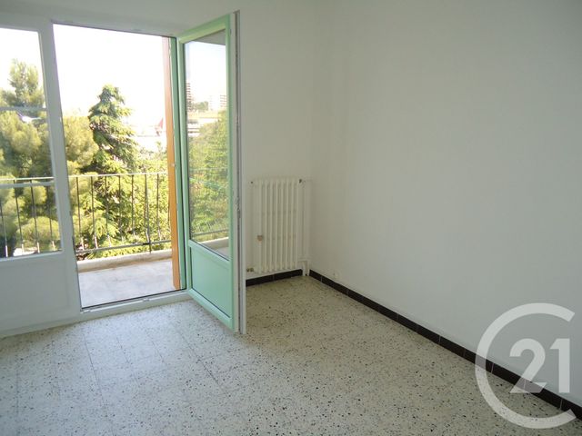 Appartement T3 à louer - 3 pièces - 58.78 m2 - MARSEILLE - 13012 - PROVENCE-ALPES-COTE-D-AZUR - Century 21 Alphée Sga