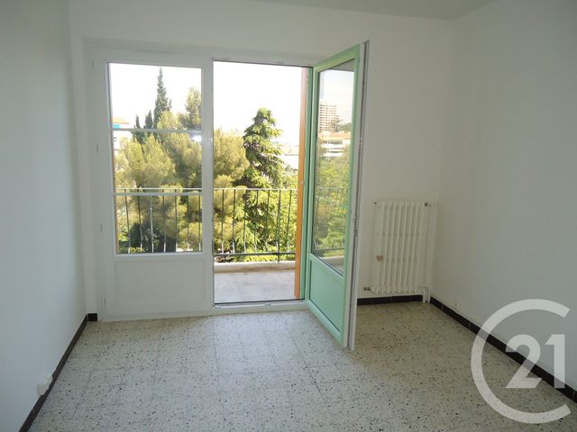 Appartement T3 à louer - 3 pièces - 58.78 m2 - MARSEILLE - 13012 - PROVENCE-ALPES-COTE-D-AZUR - Century 21 Alphée Sga