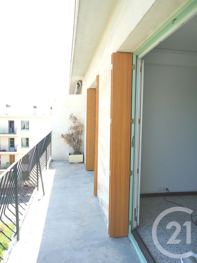 Appartement T3 à louer - 3 pièces - 58.78 m2 - MARSEILLE - 13012 - PROVENCE-ALPES-COTE-D-AZUR - Century 21 Alphée Sga