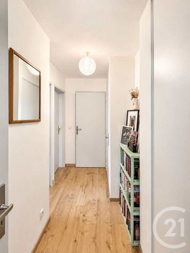 Appartement T3 à vendre - 3 pièces - 61.08 m2 - MARSEILLE - 13012 - PROVENCE-ALPES-COTE-D-AZUR - Century 21 Alphée Sga