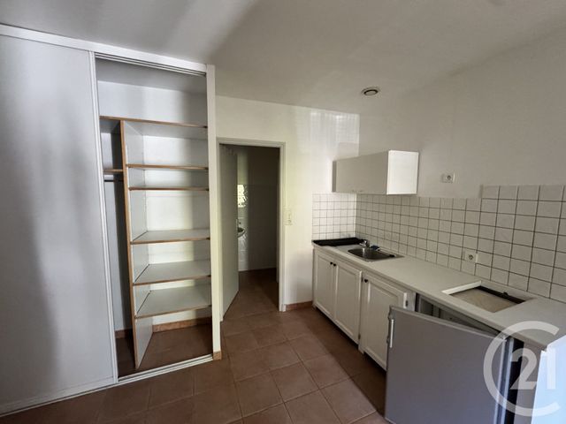 Appartement Studio à louer - 1 pièce - 18.02 m2 - MARSEILLE - 13011 - PROVENCE-ALPES-COTE-D-AZUR - Century 21 Alphée Sga