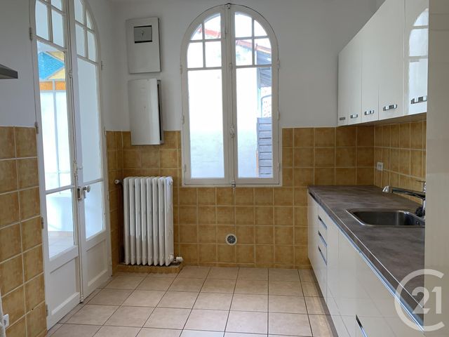 maison à louer - 4 pièces - 85.15 m2 - MARSEILLE - 13012 - PROVENCE-ALPES-COTE-D-AZUR - Century 21 Alphée Sga