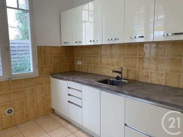 maison à louer - 4 pièces - 85.15 m2 - MARSEILLE - 13012 - PROVENCE-ALPES-COTE-D-AZUR - Century 21 Alphée Sga