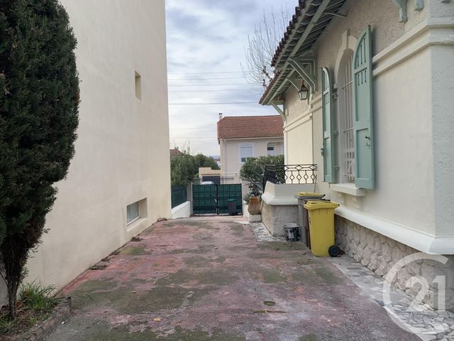 maison à louer - 4 pièces - 85.15 m2 - MARSEILLE - 13012 - PROVENCE-ALPES-COTE-D-AZUR - Century 21 Alphée Sga