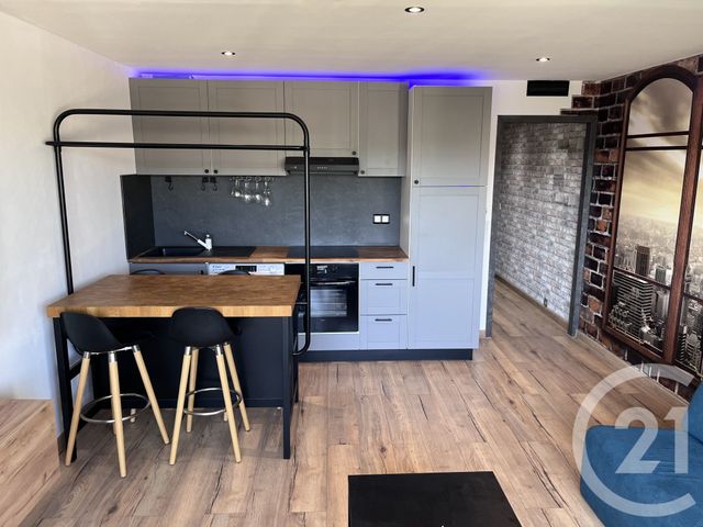 Appartement Studio à louer - 1 pièce - 26.55 m2 - AUBAGNE - 13 - PROVENCE-ALPES-COTE-D-AZUR - Century 21 Alphée Sga