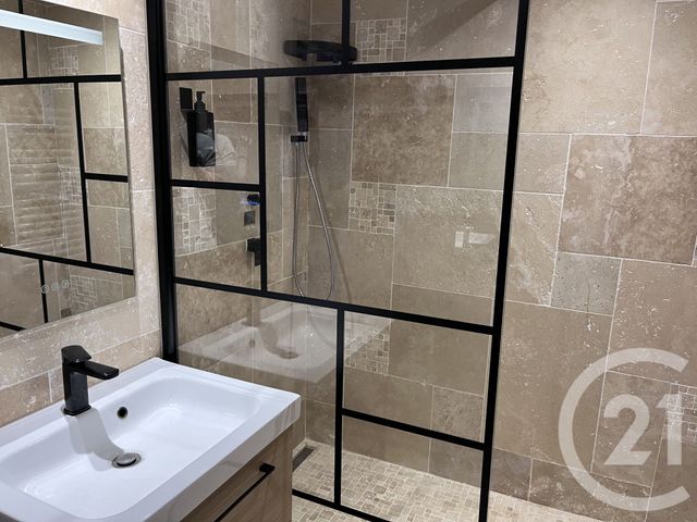 Appartement Studio à louer - 1 pièce - 26.55 m2 - AUBAGNE - 13 - PROVENCE-ALPES-COTE-D-AZUR - Century 21 Alphée Sga