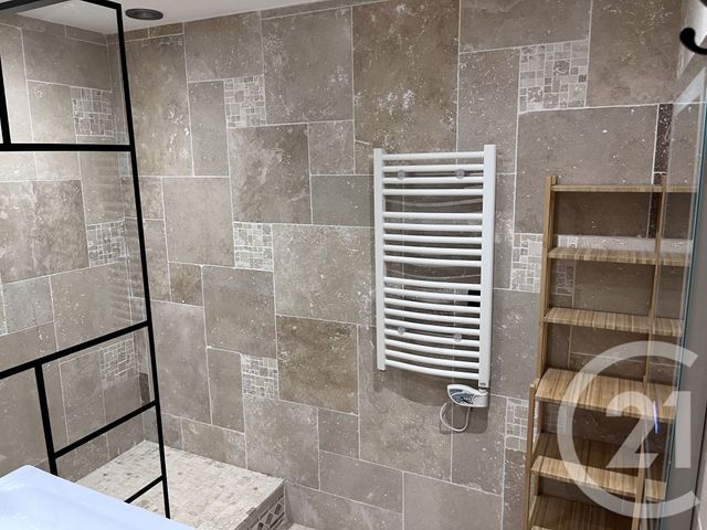 Appartement Studio à louer - 1 pièce - 26.55 m2 - AUBAGNE - 13 - PROVENCE-ALPES-COTE-D-AZUR - Century 21 Alphée Sga