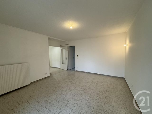 Appartement T2 à louer - 2 pièces - 57.08 m2 - MARSEILLE - 13011 - PROVENCE-ALPES-COTE-D-AZUR - Century 21 Alphée Sga