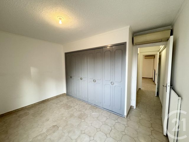 Appartement T2 à louer - 2 pièces - 57.08 m2 - MARSEILLE - 13011 - PROVENCE-ALPES-COTE-D-AZUR - Century 21 Alphée Sga