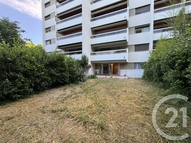 Appartement T2 à louer - 2 pièces - 55.23 m2 - MARSEILLE - 13009 - PROVENCE-ALPES-COTE-D-AZUR - Century 21 Alphée Sga