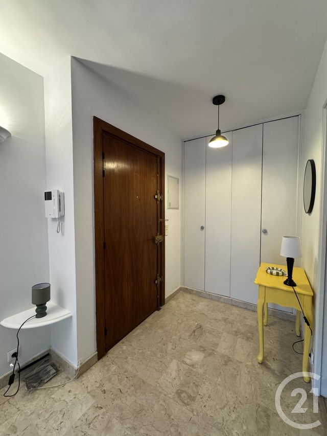 Appartement T2 à louer - 2 pièces - 55.23 m2 - MARSEILLE - 13009 - PROVENCE-ALPES-COTE-D-AZUR - Century 21 Alphée Sga
