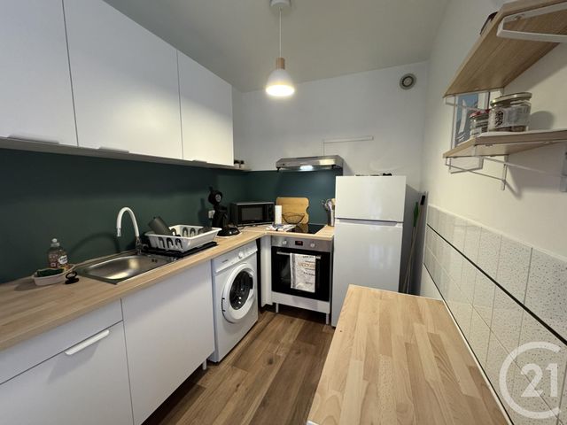 Appartement T2 à louer - 2 pièces - 55.23 m2 - MARSEILLE - 13009 - PROVENCE-ALPES-COTE-D-AZUR - Century 21 Alphée Sga