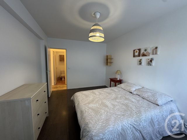 Appartement T2 à louer - 2 pièces - 55.23 m2 - MARSEILLE - 13009 - PROVENCE-ALPES-COTE-D-AZUR - Century 21 Alphée Sga