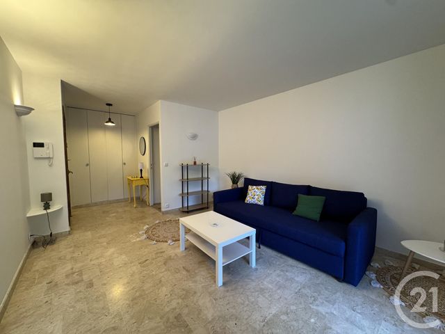 Appartement T2 à louer - 2 pièces - 55.23 m2 - MARSEILLE - 13009 - PROVENCE-ALPES-COTE-D-AZUR - Century 21 Alphée Sga