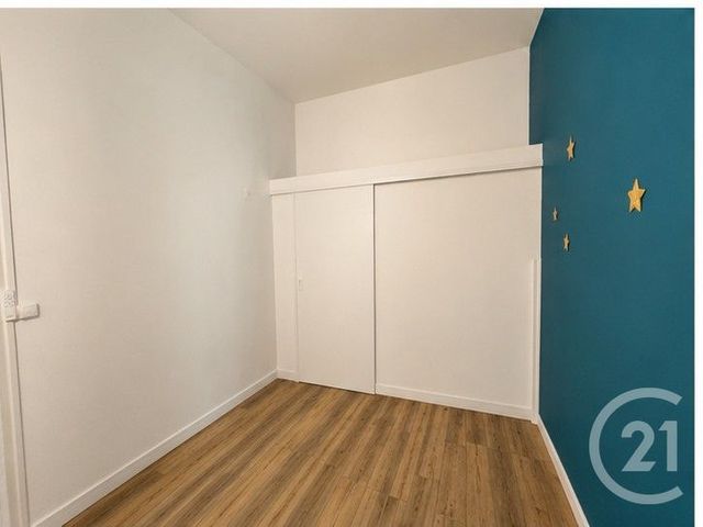 Appartement T2 à louer - 2 pièces - 47.21 m2 - MARSEILLE - 13001 - PROVENCE-ALPES-COTE-D-AZUR - Century 21 Alphée Sga