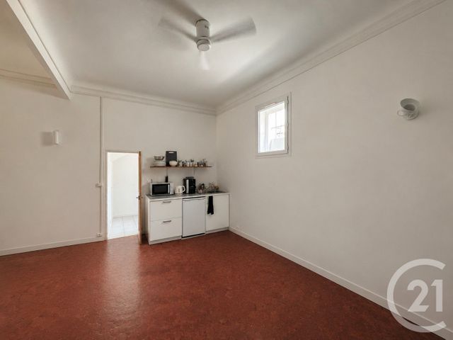 Appartement T2 à louer - 2 pièces - 47.21 m2 - MARSEILLE - 13001 - PROVENCE-ALPES-COTE-D-AZUR - Century 21 Alphée Sga