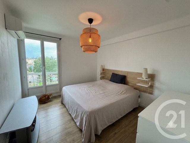 Appartement T3 à louer - 3 pièces - 70.8 m2 - MARSEILLE - 13004 - PROVENCE-ALPES-COTE-D-AZUR - Century 21 Alphée Sga