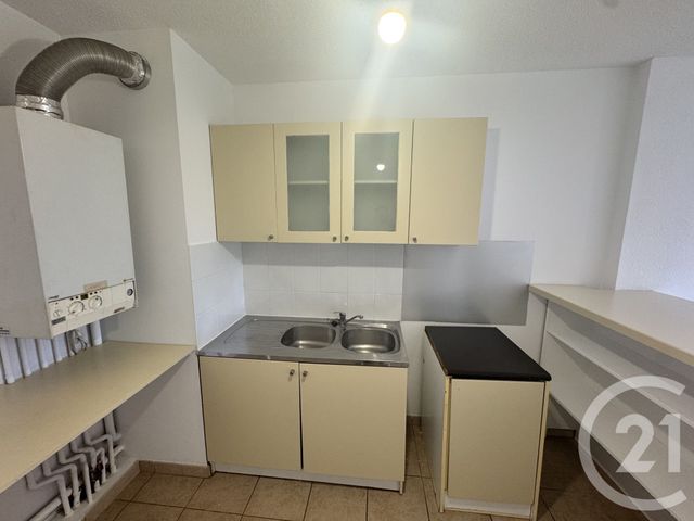 Appartement T2 à louer - 2 pièces - 45.0 m2 - MARSEILLE - 13013 - PROVENCE-ALPES-COTE-D-AZUR - Century 21 Alphée Sga
