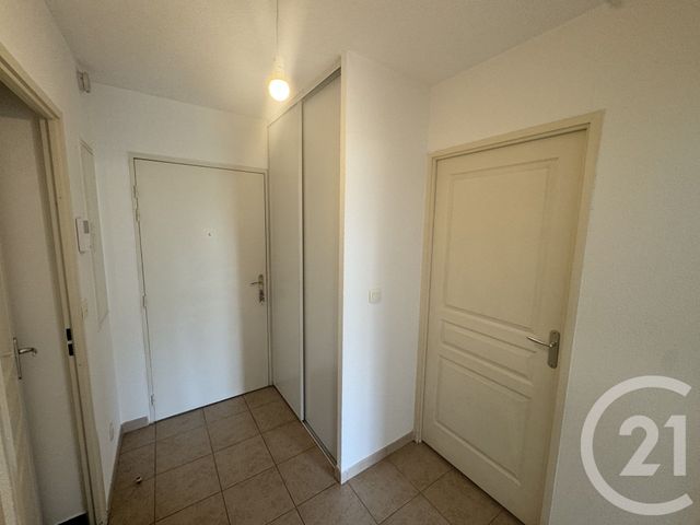 Appartement T2 à louer - 2 pièces - 45.0 m2 - MARSEILLE - 13013 - PROVENCE-ALPES-COTE-D-AZUR - Century 21 Alphée Sga