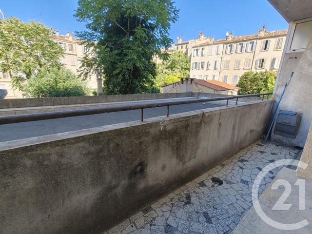 Appartement T3 à vendre - 3 pièces - 52.77 m2 - MARSEILLE - 13004 - PROVENCE-ALPES-COTE-D-AZUR - Century 21 Alphée Sga