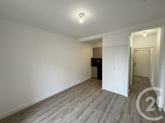 Appartement Studio à louer - 1 pièce - 22.8 m2 - MARSEILLE - 13005 - PROVENCE-ALPES-COTE-D-AZUR - Century 21 Alphée Sga