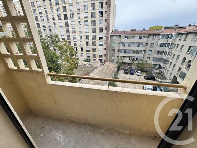 Appartement Studio à louer - 1 pièce - 22.8 m2 - MARSEILLE - 13005 - PROVENCE-ALPES-COTE-D-AZUR - Century 21 Alphée Sga