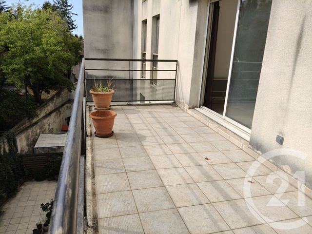 Appartement F3 à vendre - 3 pièces - 88.02 m2 - MARSEILLE - 13004 - PROVENCE-ALPES-COTE-D-AZUR - Century 21 Alphée Sga
