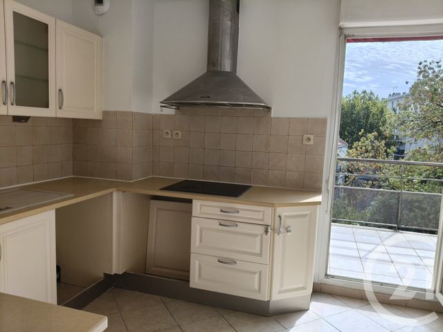 Appartement F3 à vendre - 3 pièces - 88.02 m2 - MARSEILLE - 13004 - PROVENCE-ALPES-COTE-D-AZUR - Century 21 Alphée Sga