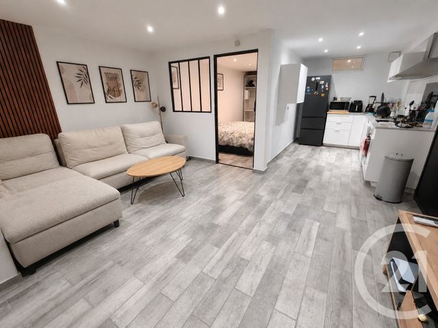 Appartement T2 à vendre - 2 pièces - 58.01 m2 - LA PENNE SUR HUVEAUNE - 13 - PROVENCE-ALPES-COTE-D-AZUR - Century 21 Alphée Sga