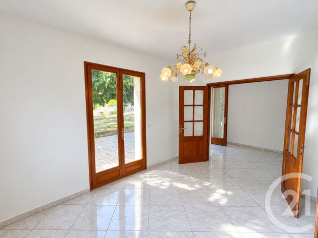 maison à louer - 6 pièces - 166.52 m2 - MARSEILLE - 13012 - PROVENCE-ALPES-COTE-D-AZUR - Century 21 Alphée Sga