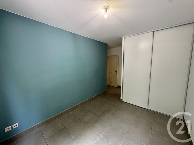 Appartement T2 à louer - 2 pièces - 48.52 m2 - MARSEILLE - 13012 - PROVENCE-ALPES-COTE-D-AZUR - Century 21 Alphée Sga