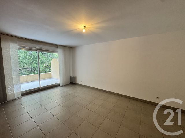 Appartement T2 à louer - 2 pièces - 48.52 m2 - MARSEILLE - 13012 - PROVENCE-ALPES-COTE-D-AZUR - Century 21 Alphée Sga