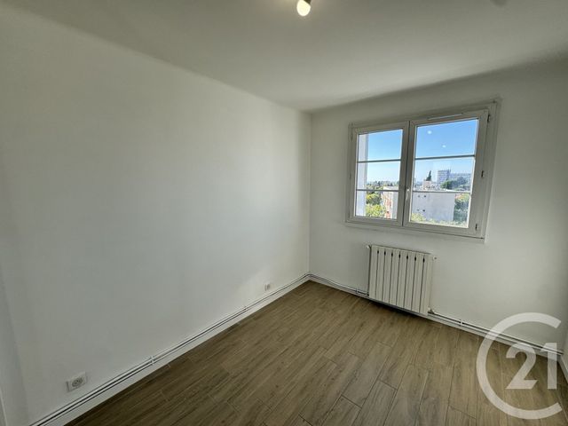 Appartement T3 à louer - 3 pièces - 64.8 m2 - MARSEILLE - 13012 - PROVENCE-ALPES-COTE-D-AZUR - Century 21 Alphée Sga
