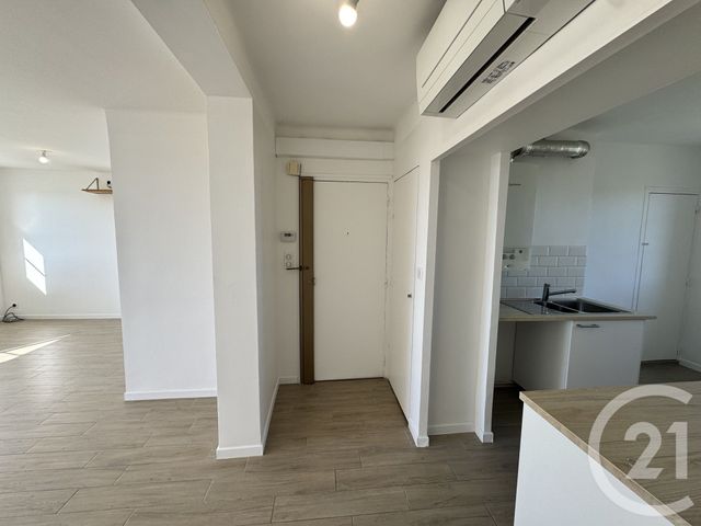 Appartement T3 à louer - 3 pièces - 64.8 m2 - MARSEILLE - 13012 - PROVENCE-ALPES-COTE-D-AZUR - Century 21 Alphée Sga