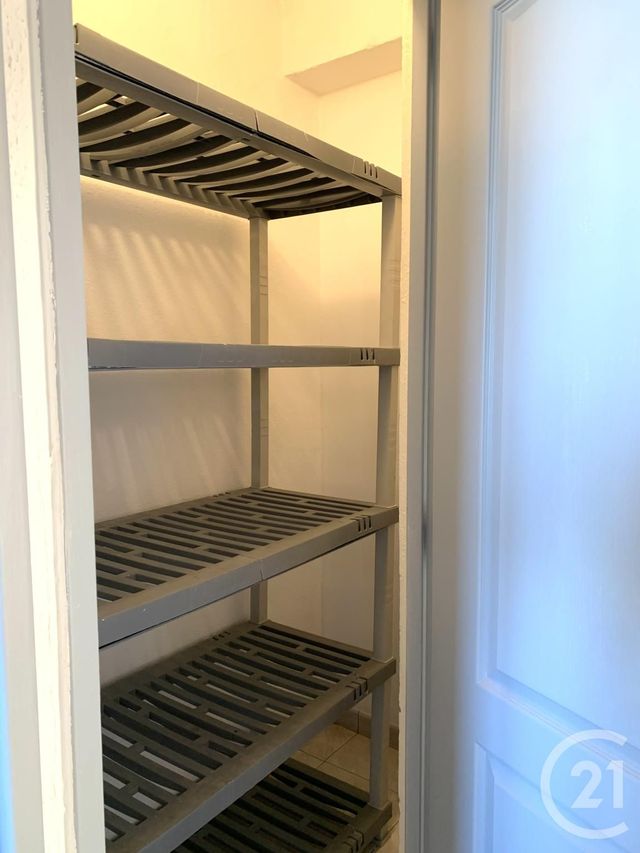Appartement T2 à louer - 2 pièces - 40.39 m2 - AUBAGNE - 13 - PROVENCE-ALPES-COTE-D-AZUR - Century 21 Alphée Sga