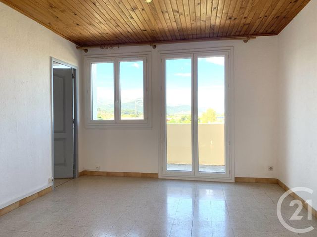 Appartement T2 à louer - 2 pièces - 40.39 m2 - AUBAGNE - 13 - PROVENCE-ALPES-COTE-D-AZUR - Century 21 Alphée Sga