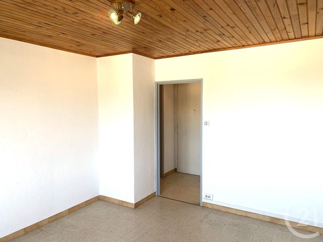 Appartement T2 à louer - 2 pièces - 40.39 m2 - AUBAGNE - 13 - PROVENCE-ALPES-COTE-D-AZUR - Century 21 Alphée Sga
