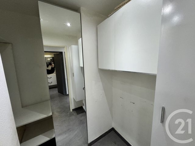 Appartement T2 à louer - 2 pièces - 46.25 m2 - MARSEILLE - 13008 - PROVENCE-ALPES-COTE-D-AZUR - Century 21 Alphée Sga