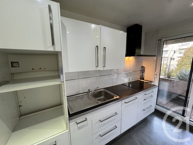 Appartement T2 à louer - 2 pièces - 46.25 m2 - MARSEILLE - 13008 - PROVENCE-ALPES-COTE-D-AZUR - Century 21 Alphée Sga