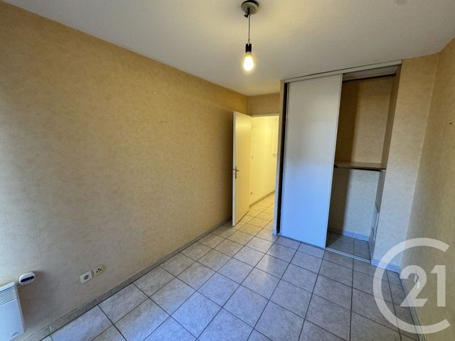 Appartement T2 à louer - 2 pièces - 53.8 m2 - MARSEILLE - 13006 - PROVENCE-ALPES-COTE-D-AZUR - Century 21 Alphée Sga